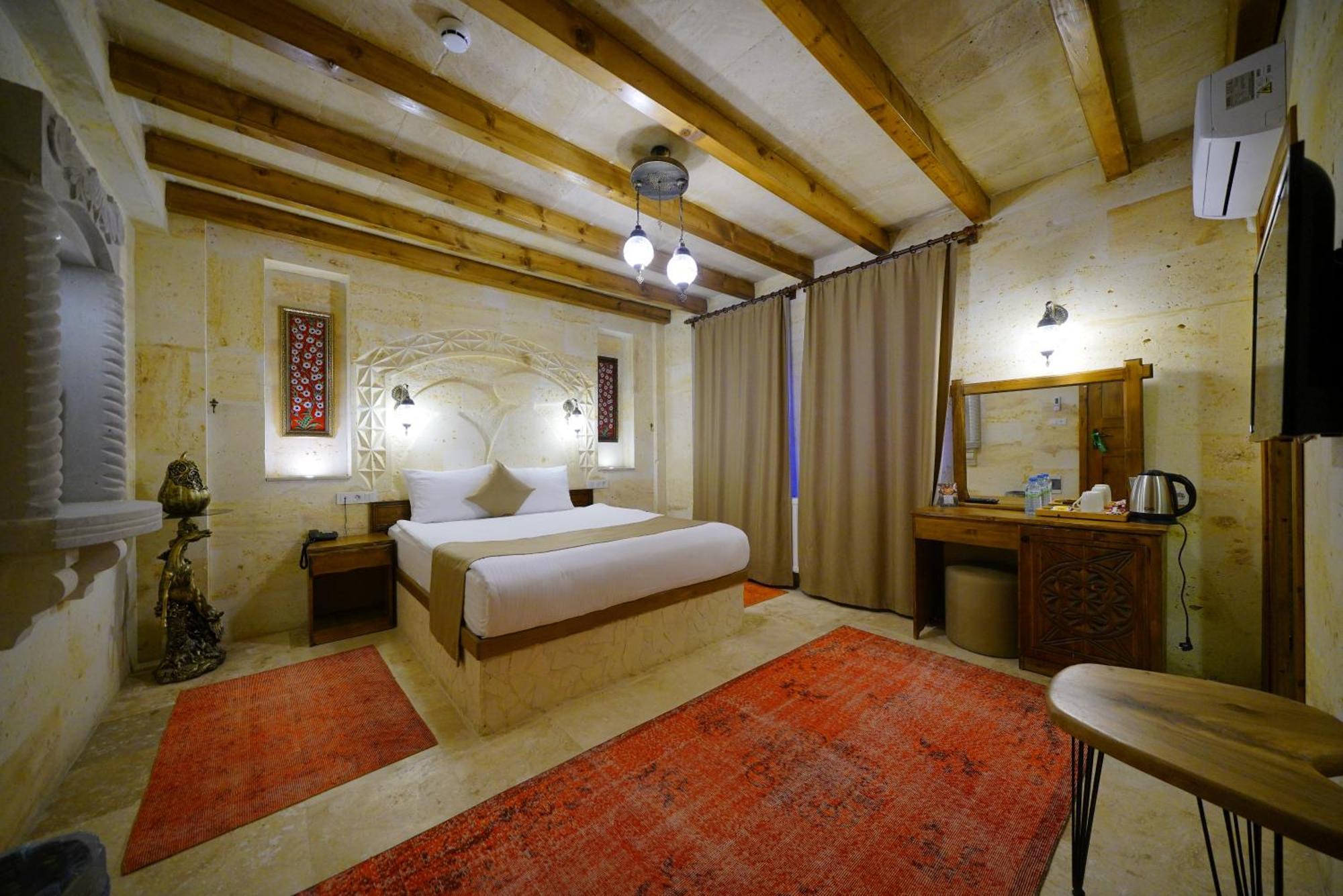 Enjoy Stone Hotel Göreme Esterno foto