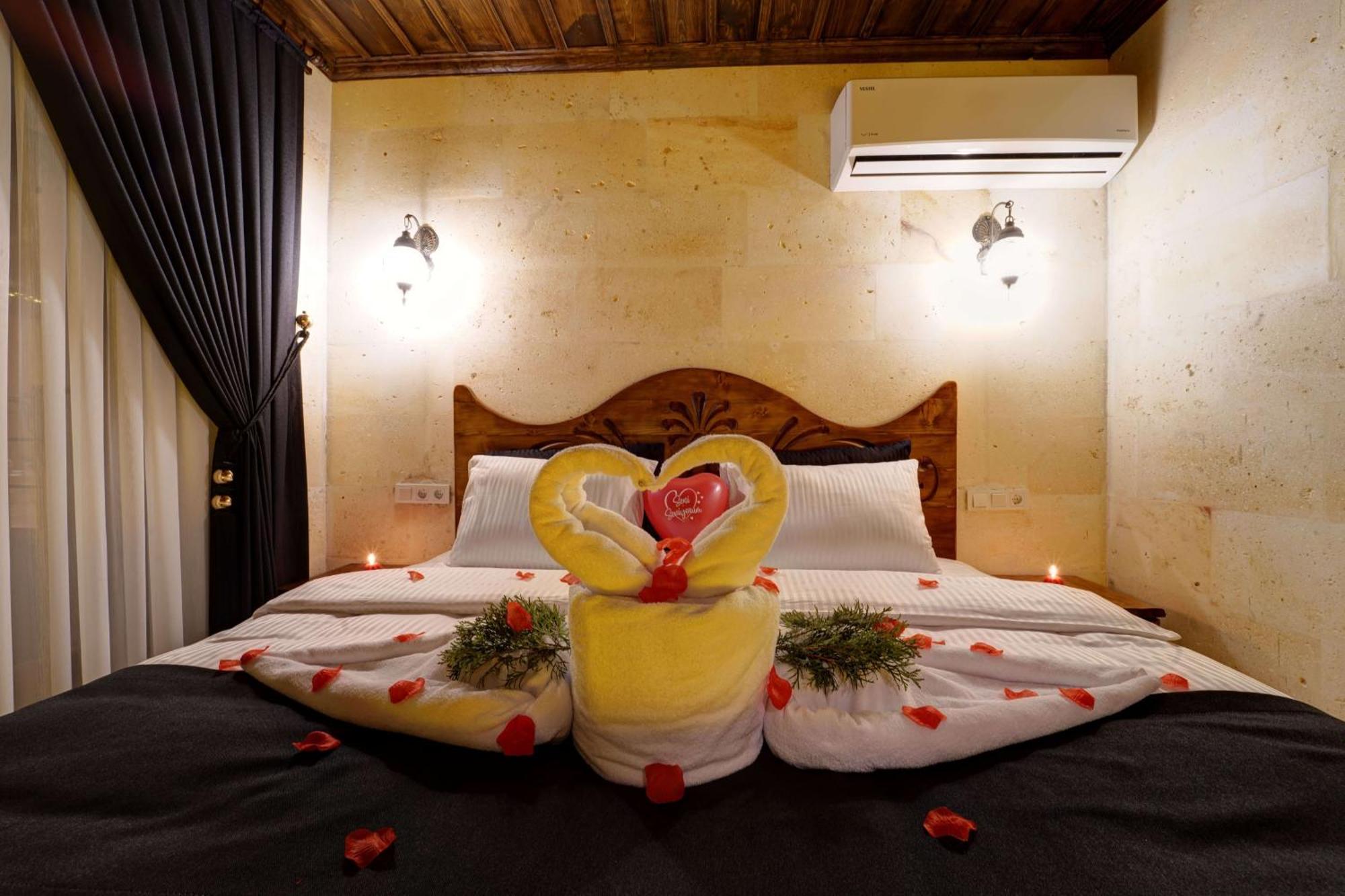 Enjoy Stone Hotel Göreme Esterno foto