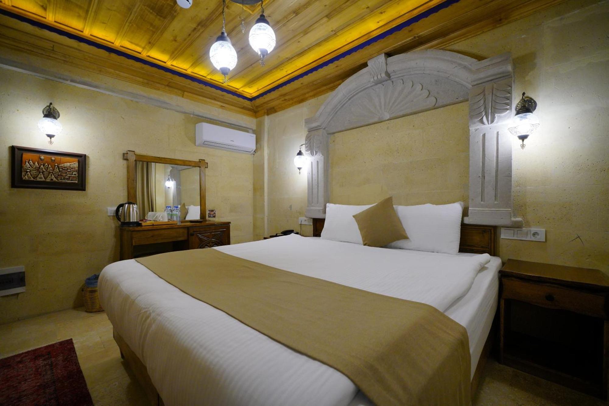 Enjoy Stone Hotel Göreme Esterno foto